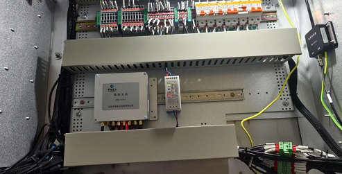 山東華信電力設(shè)備有限公司局放測溫傳感器施工